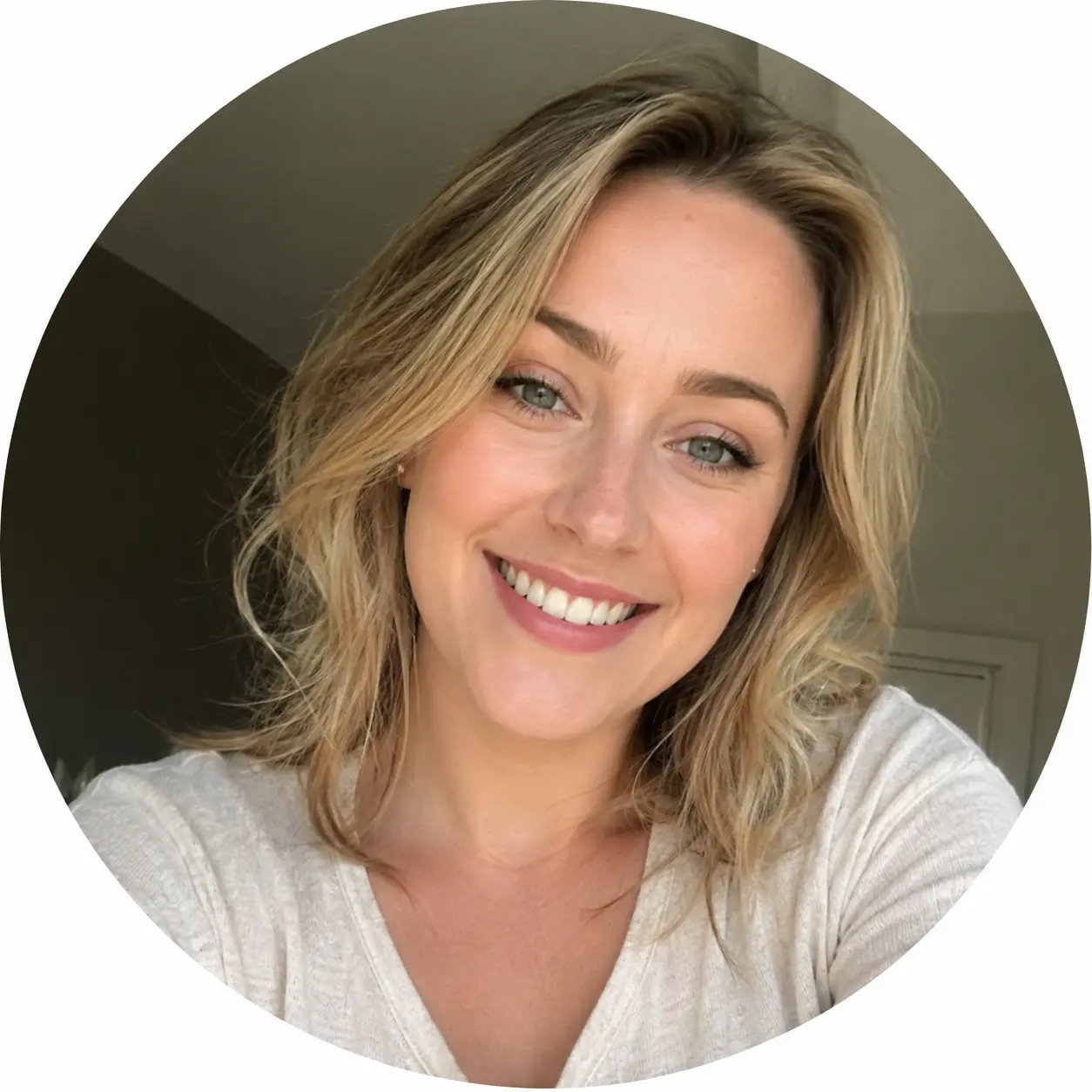 Profile photo of smiling woman, HydraFacial patient testimonial, Raritan NJ